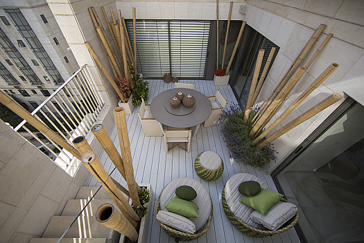 Penthouse Eclectic, Patio